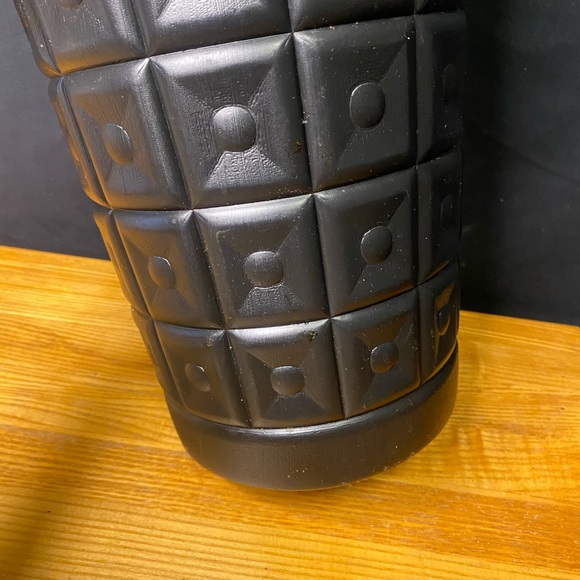 Vintage Lustro Ware MCM 1960’s Large Black Wine/Ice/Champagne Bucket - Picture 6 of 9